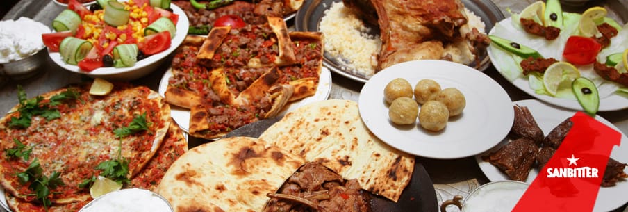 I segreti dell'aperitivo turco, i piatti e i sapori da provare raccontati da Sanbittèr